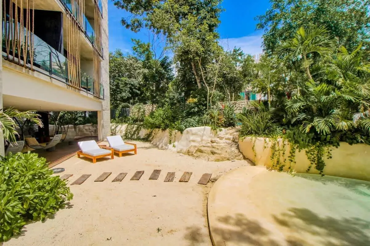 Апартаменты Main Street To The Beach At Coba Av Тулум